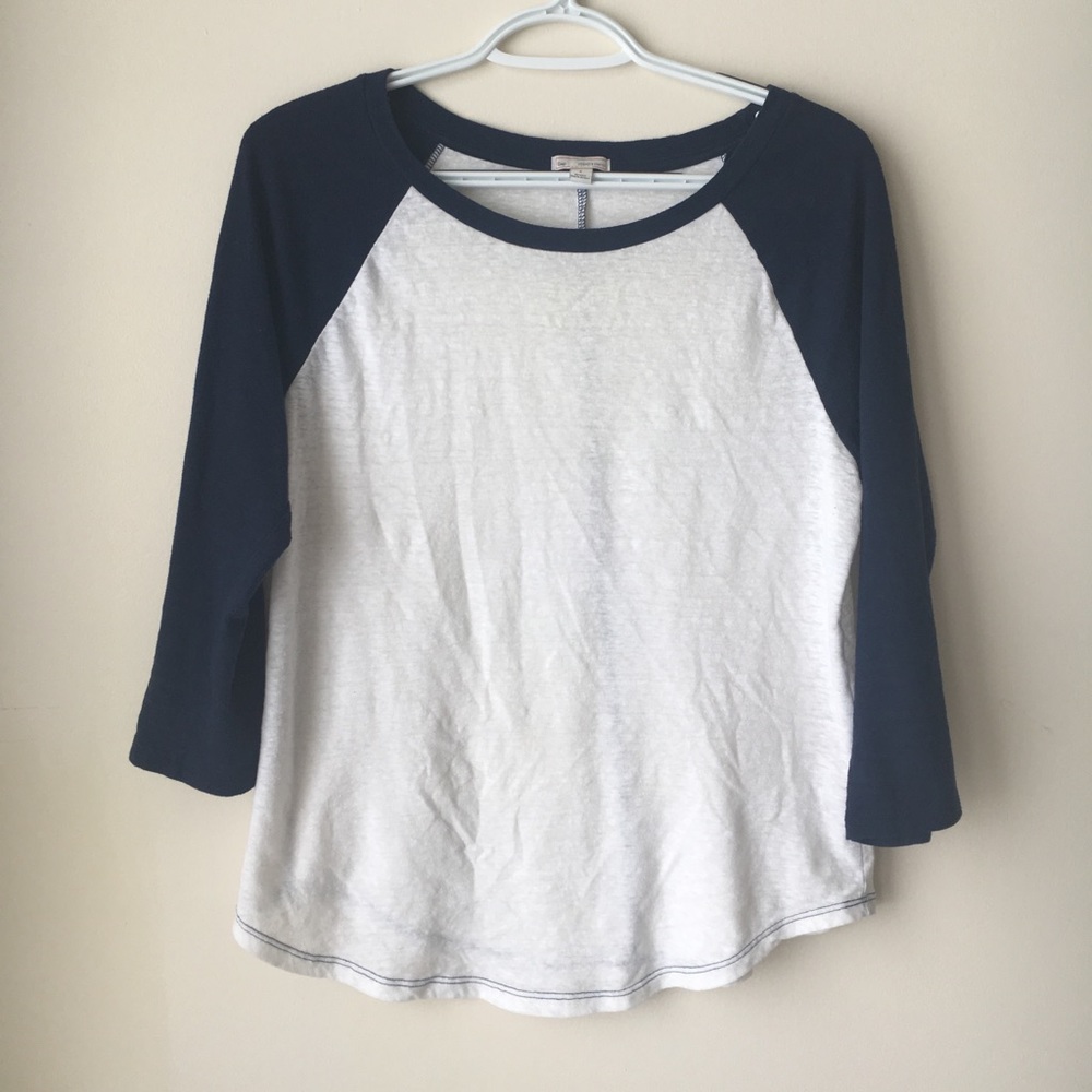 Gap Baseball Tee - Navy and White
